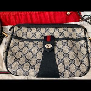 Gucci Ophidia shoulder bag purse
